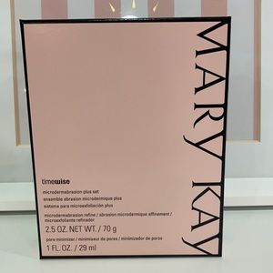 NWT MaryKay Timewise Microdermabrasion Plus Set